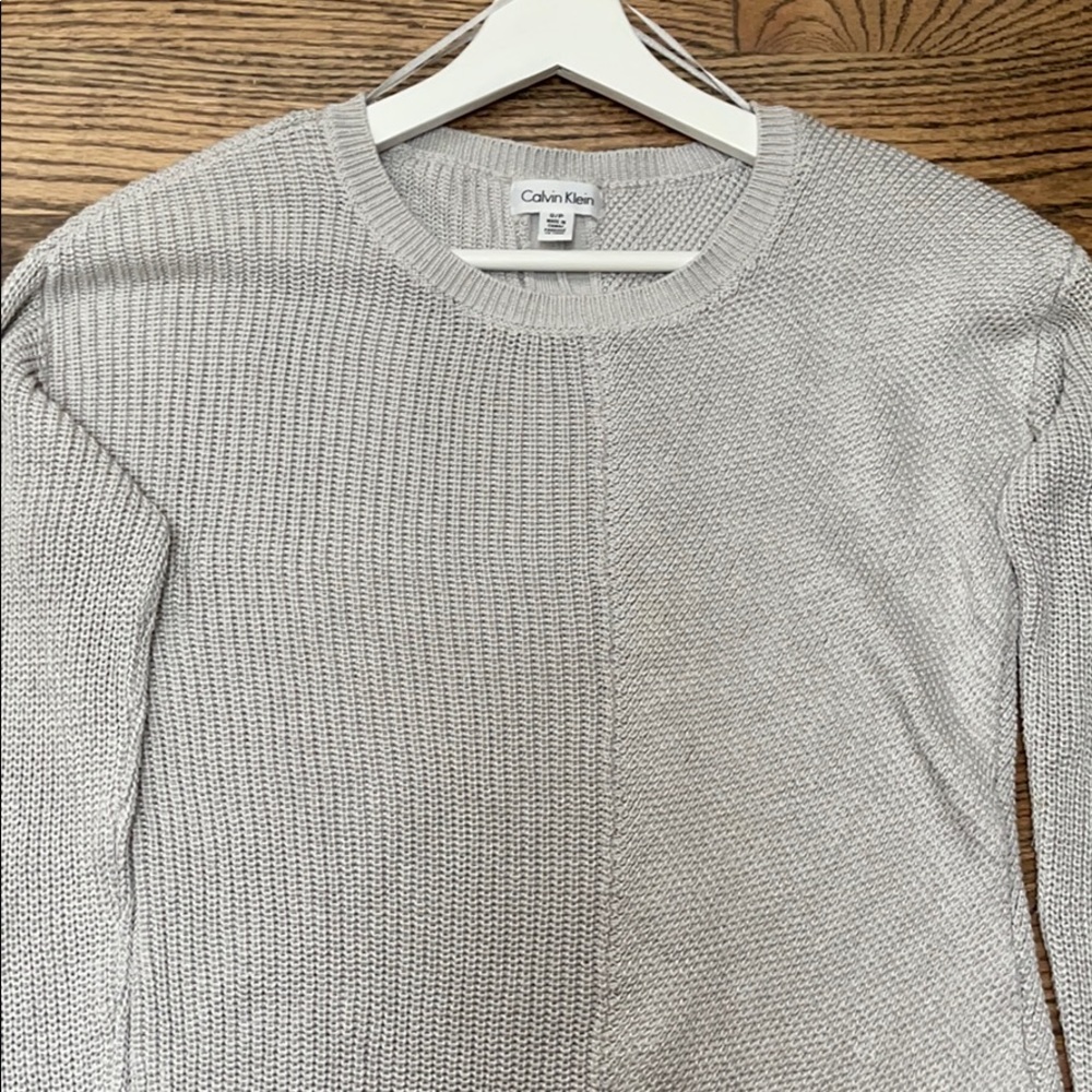 Calvin Klein Women’s gray sweater size S
